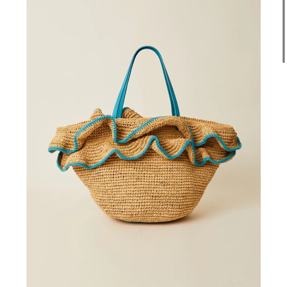 NWT BTB Los Angeles raffia bag